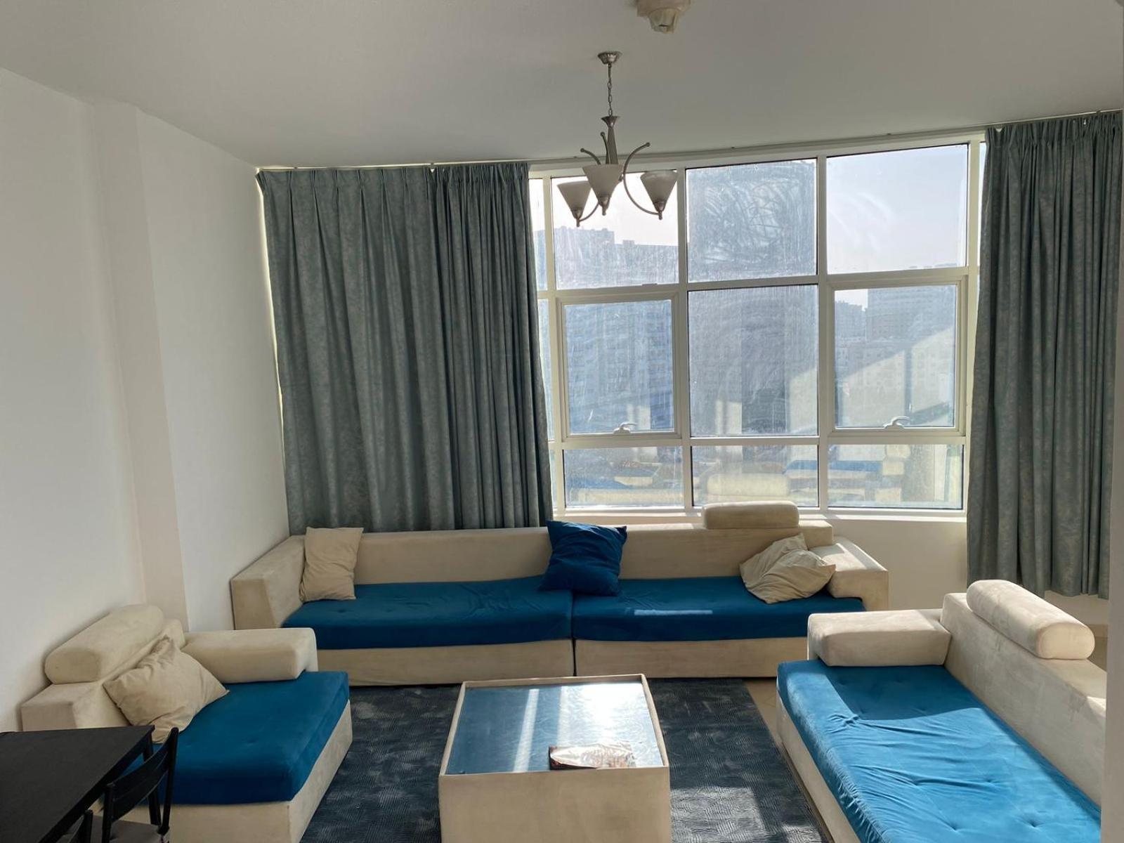 Orient 1 Bhk Apartment *